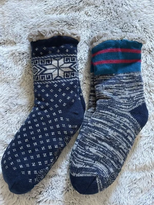 Muk Luks Mid Length Cabin Socks 2-Pack -Various Blue Prints - Size S/M NEW! - Image 1 of 2
