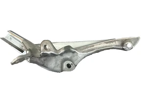Yamaha VMX 1200 12 VMX1200 V-Max left rear sissy bar mount bracket handle - Picture 1 of 2