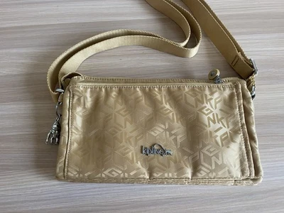 KIPLING Crossbody Umhängetasche Gold Affe Anhänger Monogramm geprägt - Bild 1 von 4