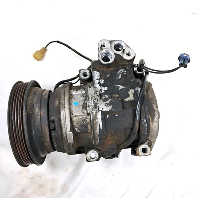 *UNTESTED* 1987-1988 Toyota CAMRY AC Compressor W/ CLUTCH 4 Cylinder Denso - Image 1 of 4