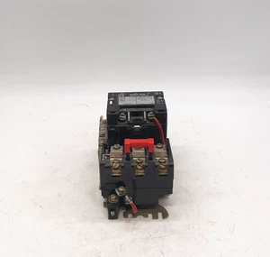 Arrancador Square D 8536 SCO3 - Imagen 1 de 5