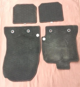 Toyota 86 Floor Carpets Mats Red Stitching - Picture 1 of 8