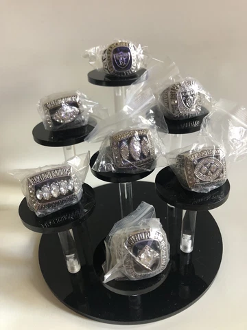 OAKLAND LOS ANGELES RAIDERS NFL SUPERBOWL Championship Rings Set Football Decor Cover