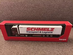 Herpa H0 1:87 in confezione originale - 317351 MAN TG-X GX autoarticolato valigia "Schmelz Kassel" - Foto 1 di 5
