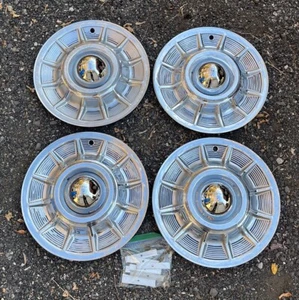 1957 57 Cadillac Hub Caps With Bullets 15" Wheel Covers Hubcaps OEM Set Of 4 - Bild 1 von 20