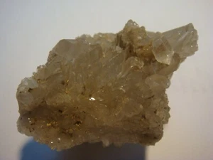 Quartz Crystal Cluster Mineral Specimen From Muttama NSW 85 grams - Picture 1 of 5