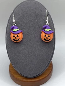 Halloween Earrings-Pumpkin w/Hat - Picture 1 of 3