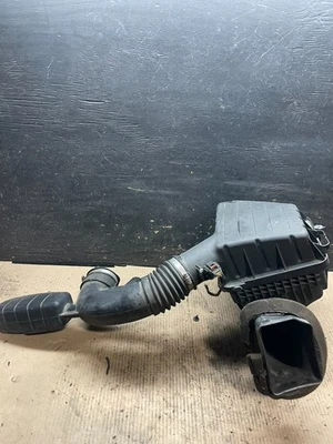 Chevrolet Camaro 2015 tubo de toma de aire OEM v4030 DG Foto 1 de 4