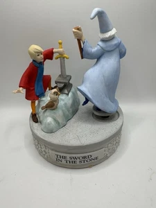Sword In The Stone Disney Musical Memories Music Box,Limited Edition,1402/19750 - Picture 1 of 7