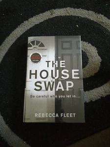 Rebecca Fleet The House Swap SIGNED 1ST/1ST Goldsboro - Picture 1 of 2