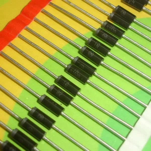 50 Stück 1N5353BRLG 1N5353B IN5353 16 V 5,0 Watt Zener Spannung Refulatoren Dioden - Bild 1 von 1