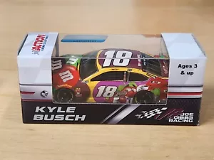2018 #18 Kyle Busch M&Ms Flavor Vote 1/64 Action NASCAR Diecast - Picture 1 of 1