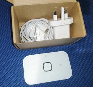 UNLOCKED Huawei R218h Mobile Broadband hotspot MiFi WiFi Router 4G 150Mbps - Picture 1 of 3