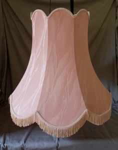 Vintage Very Large Scalloped Tasselled pink taffeta Lampshade stunning /59cm Wid - Picture 1 of 12
