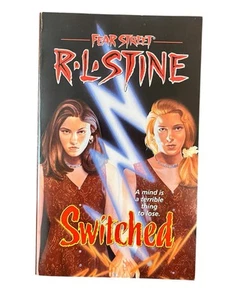 RL Stine Fear Street Switched 2002 Paperback Book - Foto 1 di 3