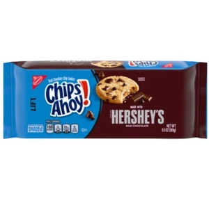 🟡 New Nabisco CHIPS AHOY! Hersheys Crunchy Milk Chocolate Cookies 9.5oz - Picture 1 of 2