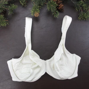 Hanes Bra 36D Yellow Lightly Lined Underwire Adjustable Clasp Back - Picture 1 of 10