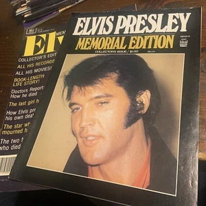 2 Elvis Presley Memorial Edition Magazine Collector's Issue 1977 - Picture 1 of 2