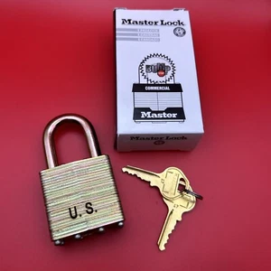 New Master Lock 60014NLFUS 1-3/4" W x 3-1/8 L Keyed Padlock - Picture 1 of 4