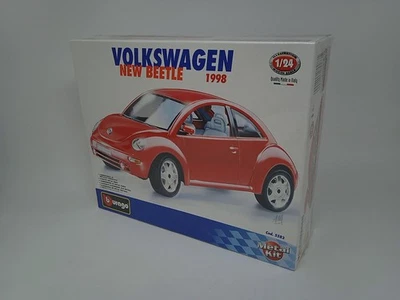 Bburago Metal Kit Volkswagen New Beetle 1998 - Cod. 5583 - Scala 1:24 - Immagine 1 di 4