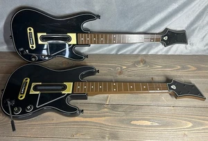 2 Guitar Hero Live Power Wireless Guitars Xbox 360 PS3 Black Gold No Dongle - Picture 1 of 5