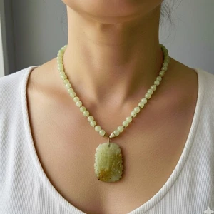 Serpentine Jade Pendant Necklace 18 inch - Picture 1 of 6