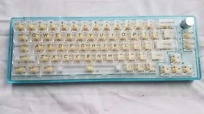 MechLands MC66 65% Hot Swap Gaming Programmable RGB 2.4Ghz / Bluetooth / USB C - Image 1 of 4