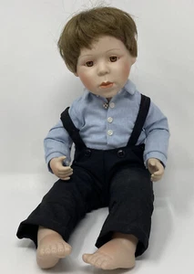 Fayzah Spanos Porcelain Doll - Sitting Amish Boy “Joshua” - 10” - 1992 MBI - Picture 1 of 13