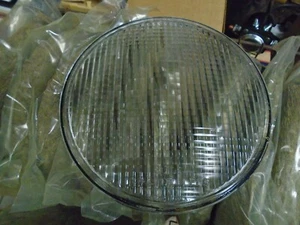 Lente faro cristal oruga vintage 9b7182 8 1/2 pulgadas - Imagen 1 de 3