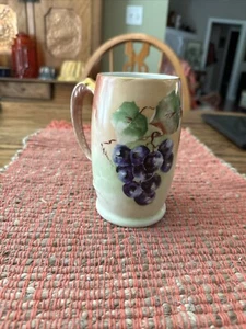 Antiguo Jean Pouyat Limoges Stein J.P.L. pintado a mano Francia Uvas MH Dorothy - Imagen 1 de 5