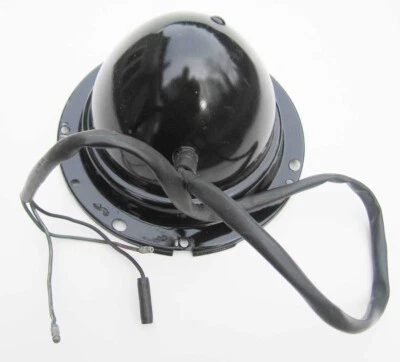 LUCAS TRIUMPH HEADLAMP BUCKET F700 Mk VIII - Imagem 1 de 4