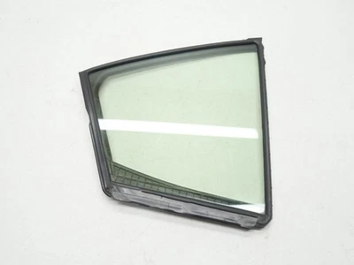 Subaru WRX STI 2015-2021 puerta trasera pasajero cuarto ventana cristal derecha derecha OEM Foto 1 de 4