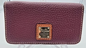 Dooney & Bourke Pebble Grain Slim Wallet Clutch Red - Picture 1 of 5