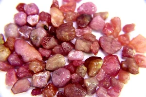90.00 CT Naturale Sangue Rosso Piccione Rosa Rubino Lotto Di 20 Pezzi Loose - Picture 1 of 2
