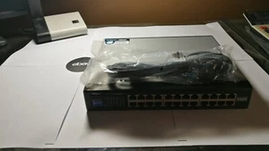 Cisco Linksys  SR224 24-Port 10/100 Switch Ethernet Network - Picture 1 of 7