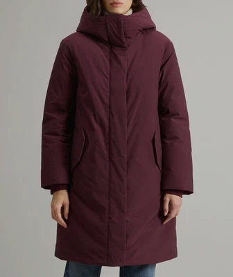 NWOT WOOLRICH $935 Luxury Cocoon Parka in Urban Touch Bordeaux  Medium - Image 1 of 4