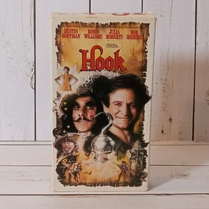 Hook VHS Tape 1991 Family/Adventure Robin Williams Dustin Hoffman Julia Roberts - Picture 1 of 12