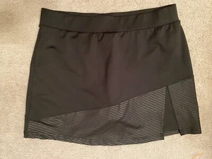 Tommy Armour Donna Nero Active Skort Large Pull On Elasticizzato Vita 17" Lunghezza Usato in Ottime Condizioni - Foto 1 di 3