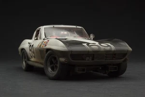 Exoto | 1:18 | RACE WATHERED | 1967 Corvette Sting Ray | 12 Ore di Sebring - Foto 1 di 12