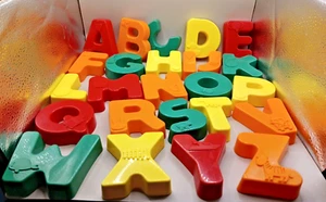 Toy Plastic Big Letters of the Alphabet Incomplete Missing U - Picture 1 of 12