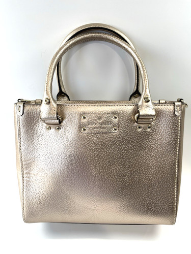 Borsa a mano Kate Spade Wellesley piccola Quinn oro metallo