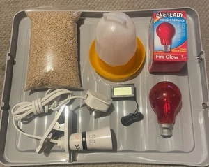 Chick Brooder Starter Kit (Chicks Ducklings, Quails) Heat lamp thermometer food - Picture 1 of 5
