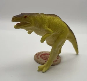 N9639 Dinosaur Figurine Wild Prehistoric Animal Yellow Brown - Picture 1 of 11