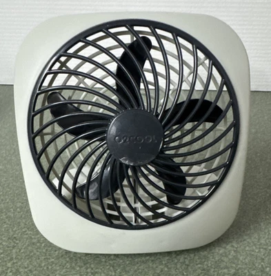02Cool FD05004 на батарейках личный вентилятор, 5 дюймов - Изображение 1 из 4