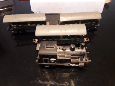 MARKLIN 3 RAILS LOCOMOTIVE 3029 ET 3 WVOITURE VOYAGEURS LIRE DESCRITPTIF - Photo 1/4