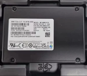 SAMSUNG 15.36TB BM1733a 2.5" SSD U.2 PCIe 3.0 MZWM515THALC-00AG5 MZ-WM515T0 - Bild 1 von 2