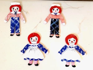 4 Piece Vintage RAGGEDY ANN and ANDY Wooden Ornaments 5" - Picture 1 of 6