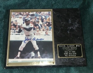 Hank Aaron HOF Autographed Framed Picture Plaque Home Run King No Coa 44 Braves - Picture 1 of 24