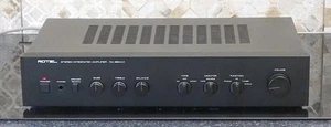 Rotel RA-820AX Stereo Integrated Amplifier Hi-Fi Separate With Phono Stage - Picture 1 of 5