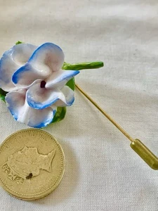 1950/1960 Floral Pin Brooch. Ceramic. - Picture 1 of 1